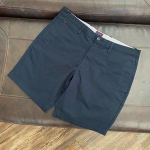UNTUCKit Shorts - Size 36 - Deep Navy Blue
